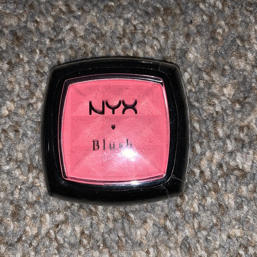 NYX Rose Garden Blush